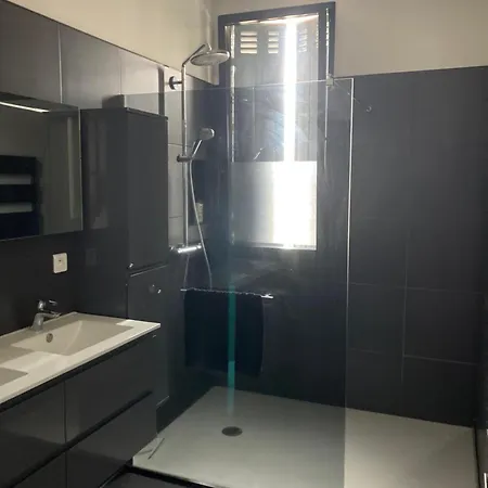 Havre De Paix Avec A Deux Pas De La