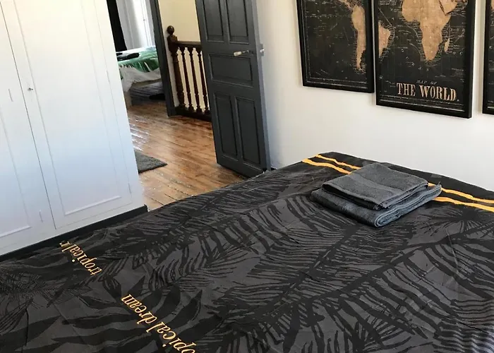 Havre De Paix Avec A Deux Pas De La فيلة